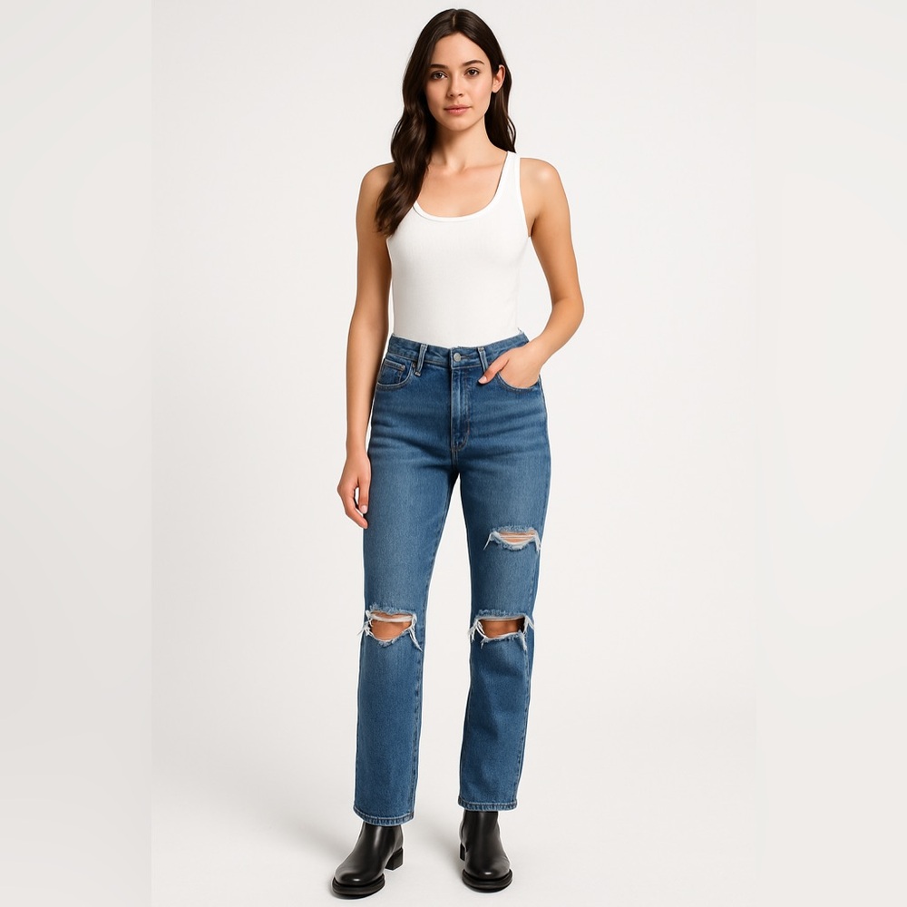 Forever 21 Distressed Straight Leg Jeans Blue Denim Women’s Size 24